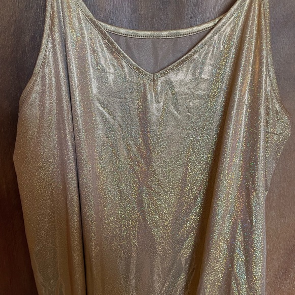 Gold holographic tank top - Picture 2 of 3